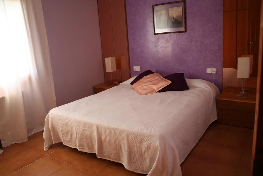 Can Quilis Guest House Pontos Room photo